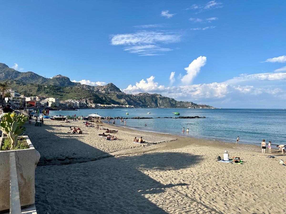 Attico Di Giggia Daire Giardini Naxos Dış mekan fotoğraf